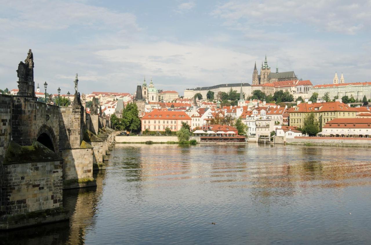Wishlist Prague Residences - Charles Bridge Karlova Esterno foto